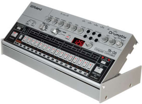 Roland BOUTIQUE Séquenceurs rythmiques Boîte Roland BOUTIQUE Iconic Sounds Roland TR-06 TR-606