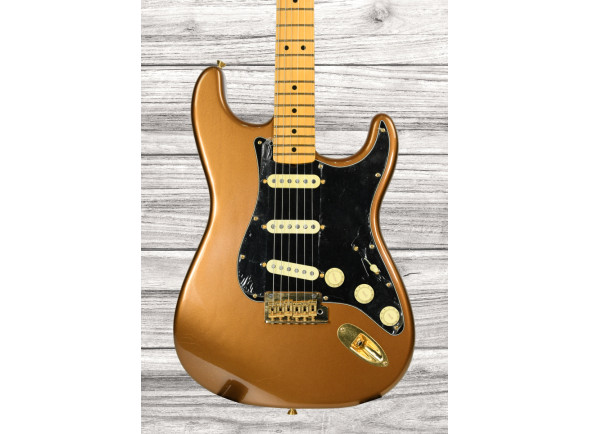  Guitarra elétrica/Guitarras formato ST Fender  Bruno Mars Strat Maple Fingerboard Mars Mocha