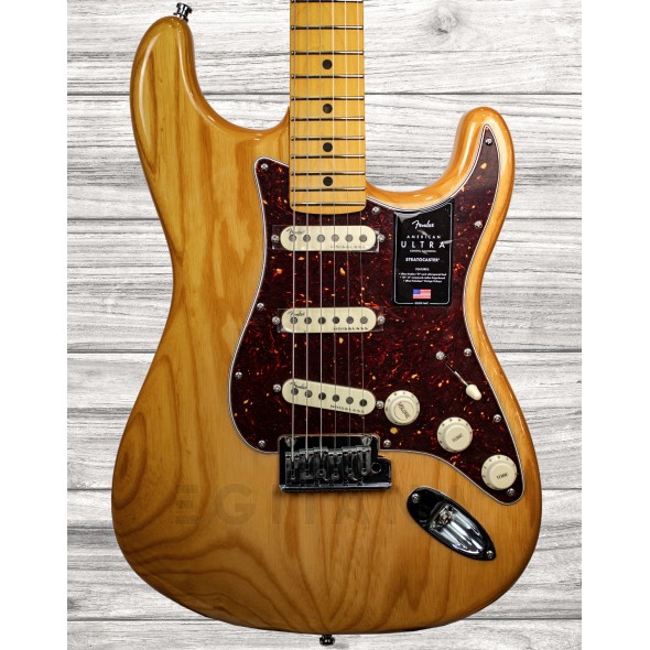 Guitarras formato ST Fender American Ultra Stratocaster MN AGED NATURAL Guitarras formato ST Fender American Ultra Stratocaster MN AGED NATURAL