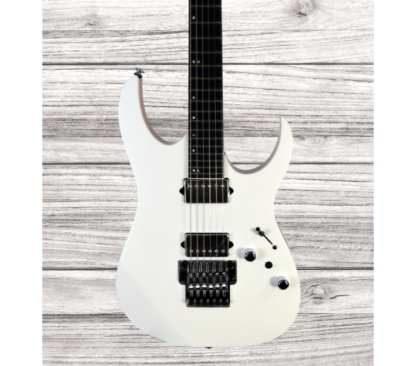 Guitarras formato ST Ibanez  RG5320C Prestige Pearl White